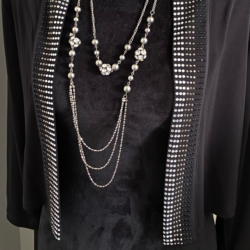 Formal cropped/ quarter sleeve jacket